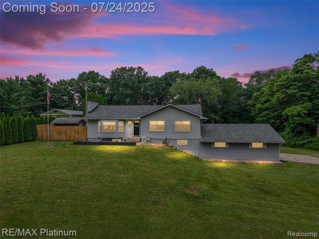 7750 Chilson Road, Pinckney, MI 48169