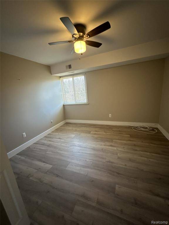 Clinton Twp, MI 48038,38280 Fairway Court