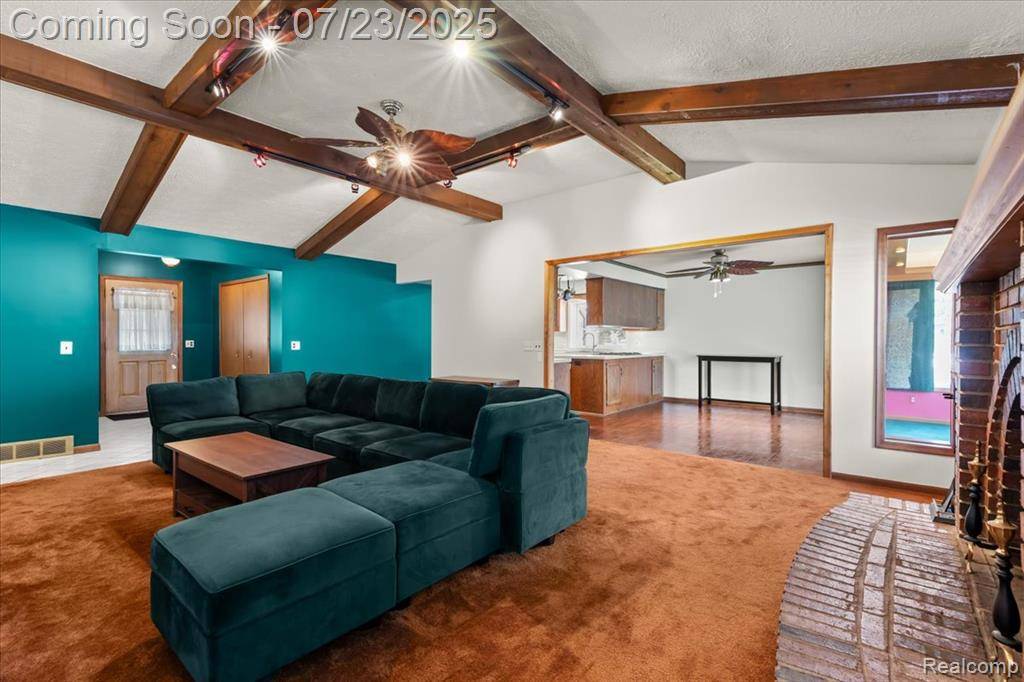 Fraser, MI 48026,15991 Princeton Court