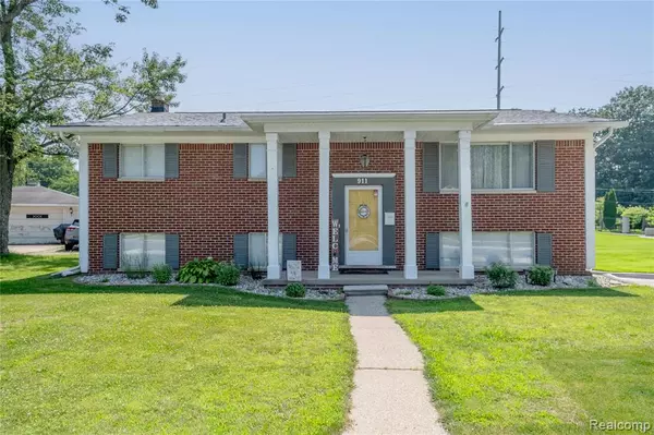 Fenton, MI 48430,911 Worchester Drive
