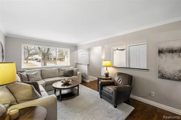 Warren, MI 48092,29666 Apolonia Drive
