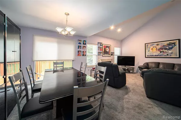 Commerce Twp, MI 48390,2090 Pleasant Drive