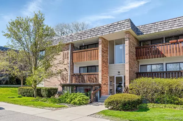Ann Arbor, MI 48103,1235 S MAPLE Road
