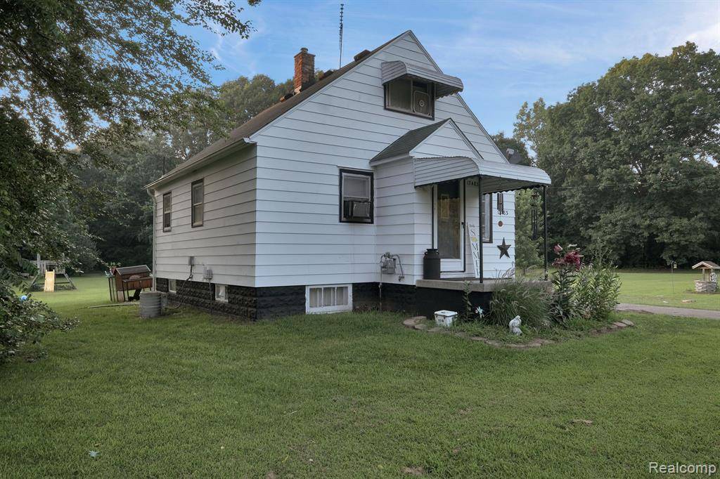 12483 Tuscola Road, Clio, MI 48420