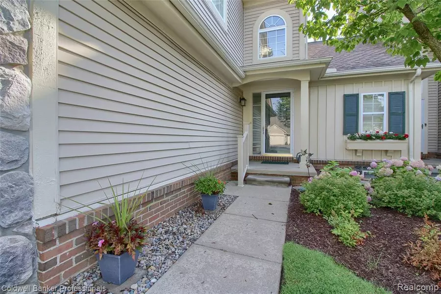 1709 Thistle Drive, Canton, MI 48188