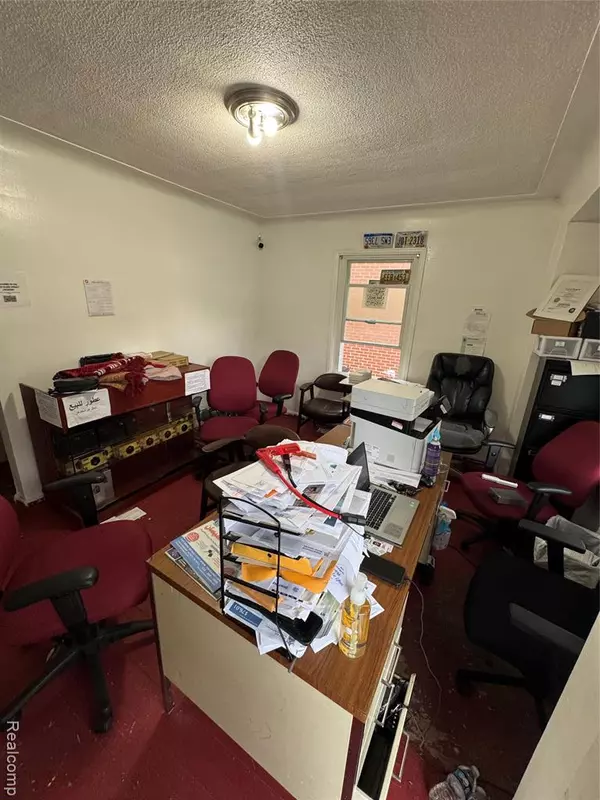 Hamtramck, MI 48212,13469 Dwyer Street