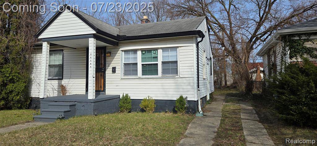 18052 Mackay Street, Detroit, MI 48234
