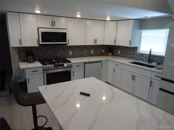 Saginaw, MI 48609,370 Adams Road