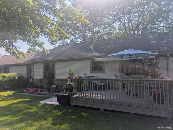 Harrison Township, MI,25080 Lighthouse Lane