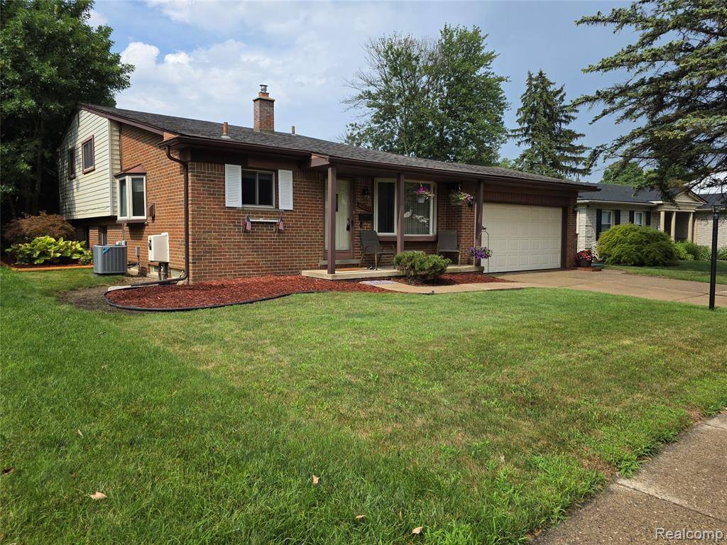 Plymouth, MI 48170,40804 Ivywood Lane