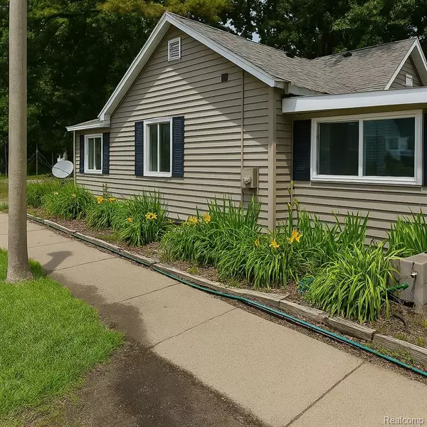 100 Fenton Street, Lansing, MI 48910