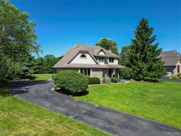 Clarkston, MI 48348,8458 S SHORE Drive