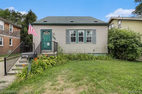 Ferndale, MI 48220,392 E Cambourne Street