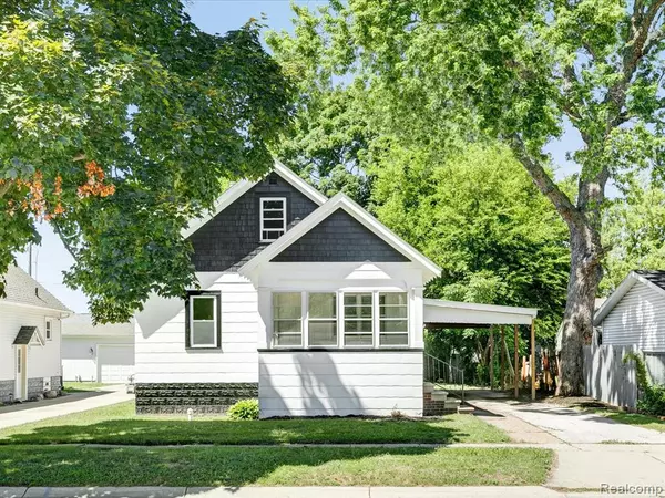 1607 Howard Street, Port Huron, MI 48060