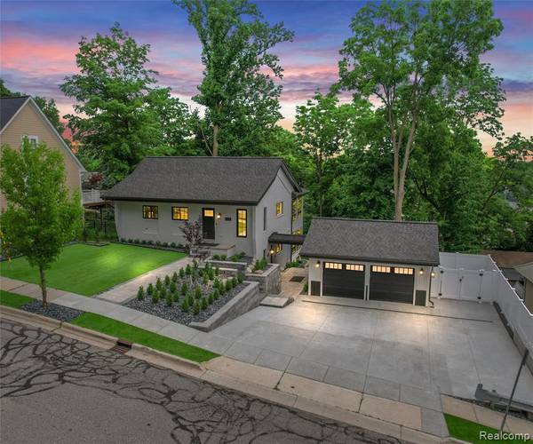 462 EAST Street, Northville, MI 48167