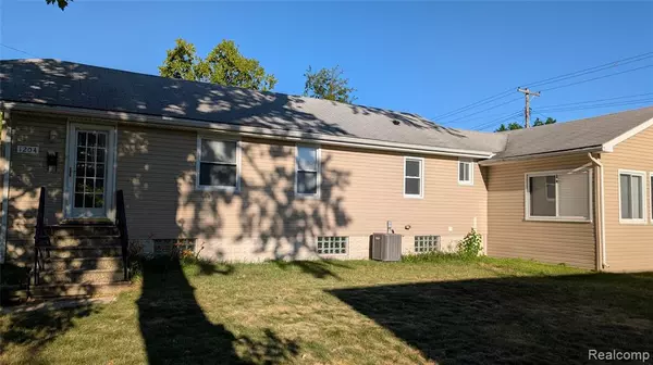 Hazel Park, MI 48030,1204 E Pearl Avenue