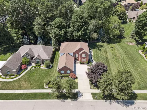 Shelby Twp, MI 48317,50821 Otter Creek Drive