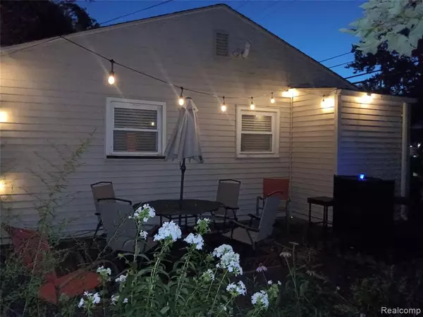 3246 HARRIS Street, Ferndale, MI 48220