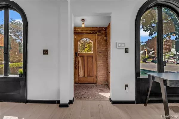 Highland Park, MI 48206,2550 W Boston Boulevard