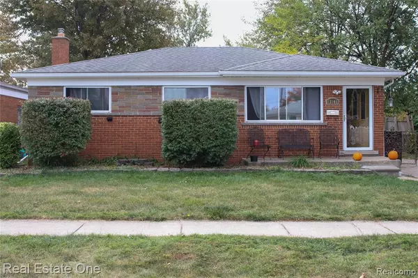 13144 Stamford Avenue, Warren, MI 48089