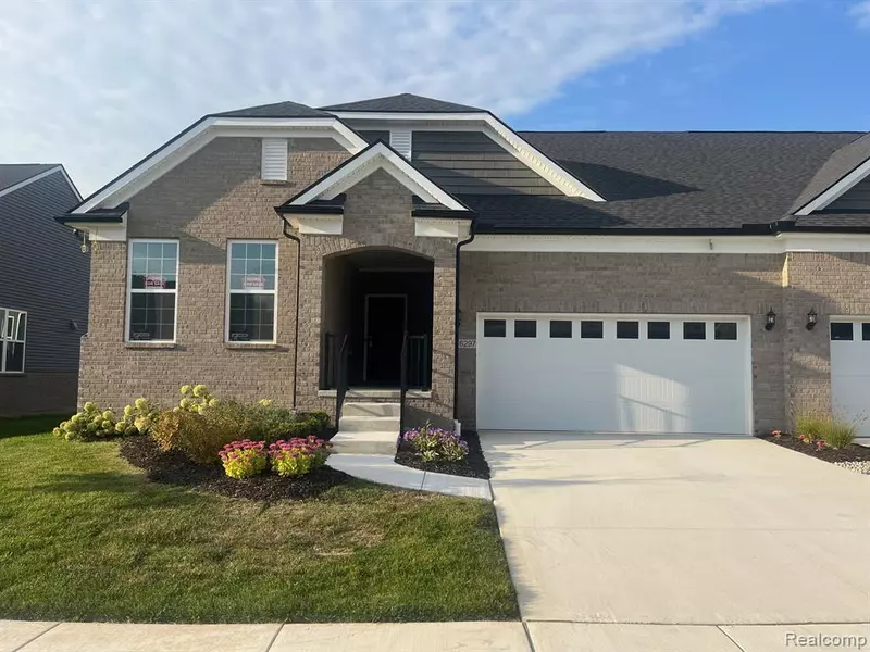 16297 CONIFER Lane, Clinton Twp, MI 48038