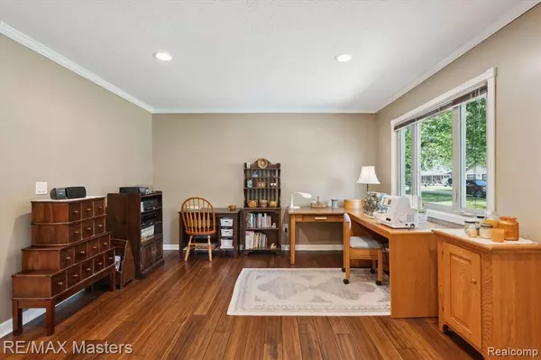 New Boston, MI 48164,26091 Rogell Road