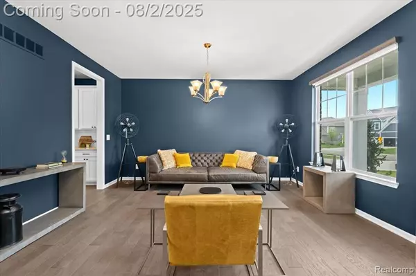 South Lyon, MI 48178,24267 Oak Ridge Boulevard