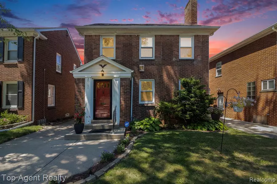 20151 Warrington Drive, Detroit, MI 48221