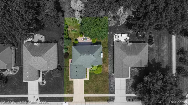 Sterling Heights, MI 48312,11575 Creekside Court