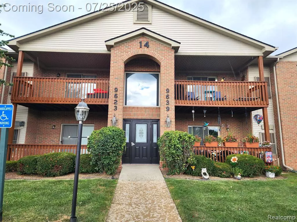 Van Buren, MI 48111,9639 WILDFLOWER Court