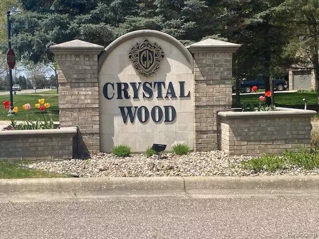 60 Emeraldwood Trail, Flushing, MI 48433