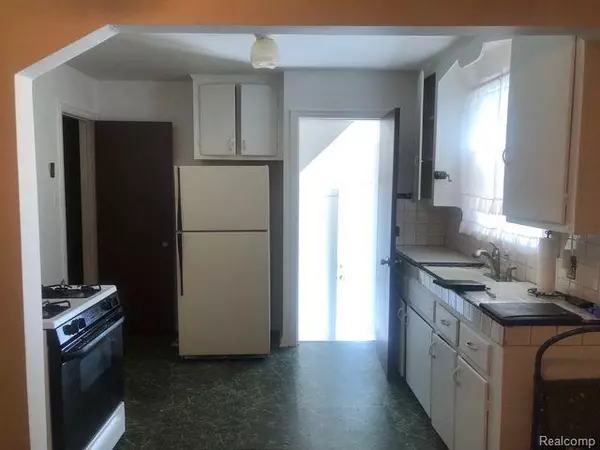 Detroit, MI 48228,8620 PIERSON Street