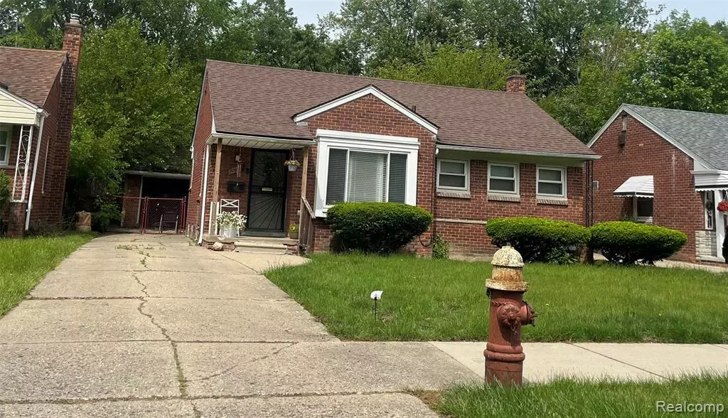 Detroit, MI 48228,9581 Heyden Street