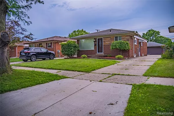 Dearborn Heights, MI 48125,4420 Katherine Street