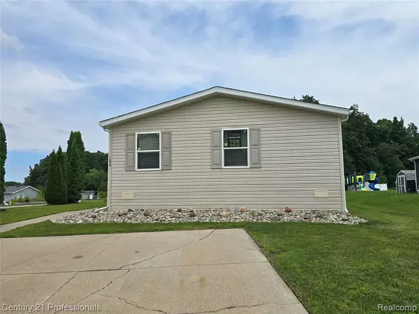 Davison, MI 48423,106 Chestnut W Circle