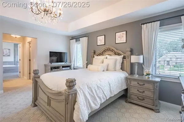 Shelby Twp, MI 48316,55712 Glenbrooke Drive