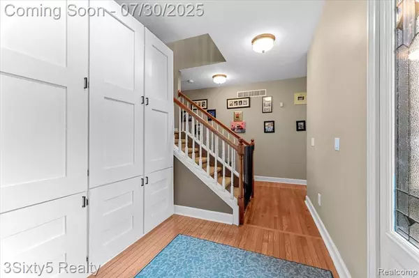 Riverview, MI 48193,15712 Meadows Drive