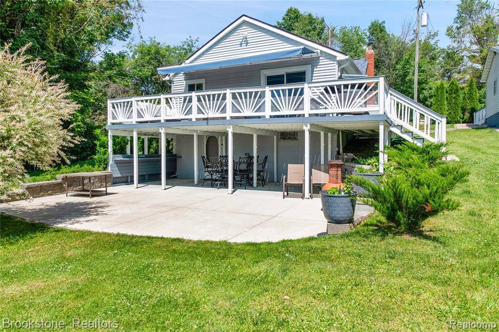 471 Lou Alice Drive, Columbiaville, MI 48421