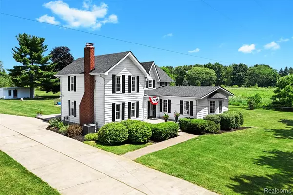 5359 Faussett Road, Howell, MI 48855