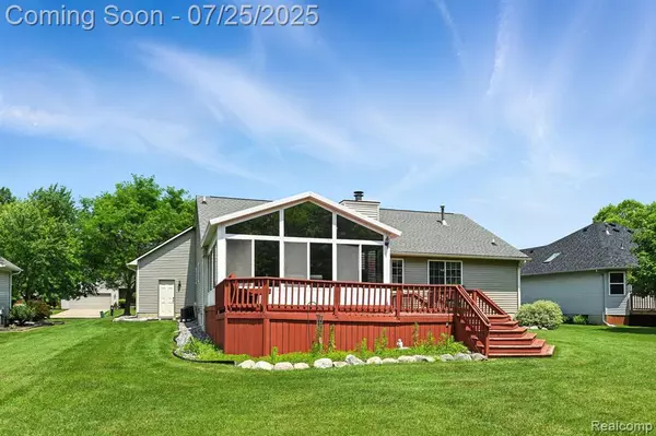Grand Blanc, MI 48439,593 Layman Creek Circle