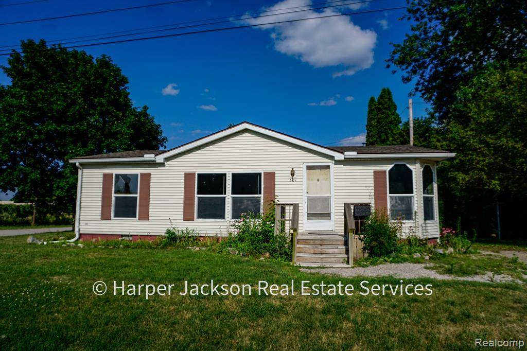 501 S Saginaw Street, Durand, MI 48429