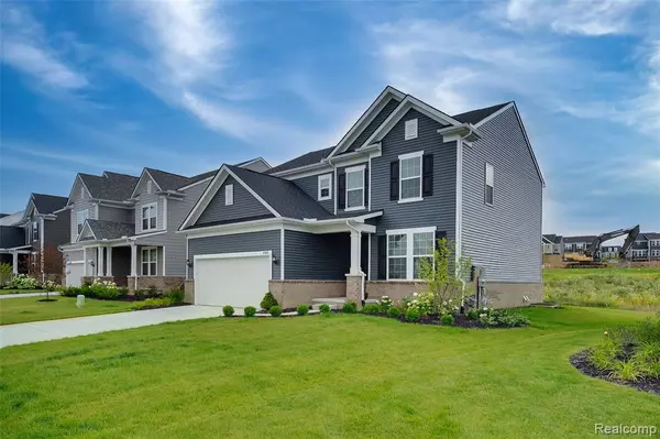 Milford, MI 48381,4568 Paradise Parkway