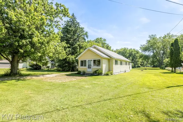 Fort Gratiot, MI 48059,4112 Bonisteel Road