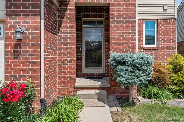 Commerce Twp, MI 48382,2336 Brigantine