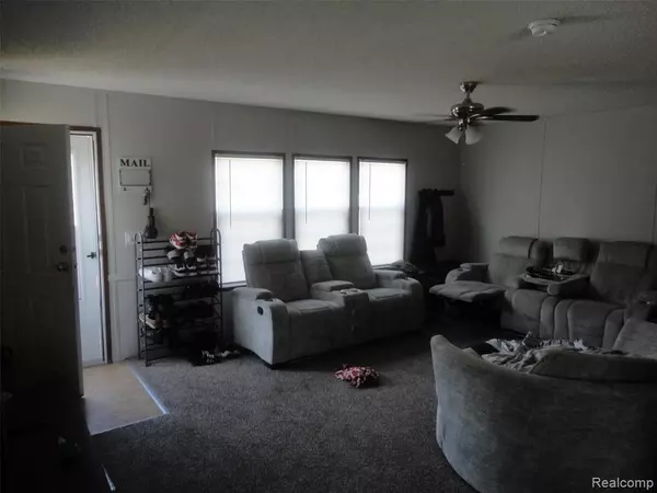 Monroe, MI 48161,955 CAMERON CIRCLE