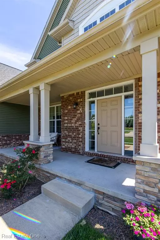 South Lyon, MI 48178,26164 International Drive Drive