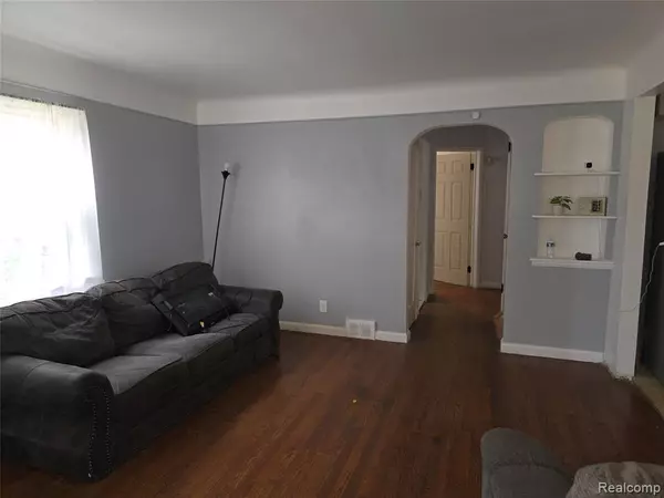 Detroit, MI 48205,16251 Edmore Drive