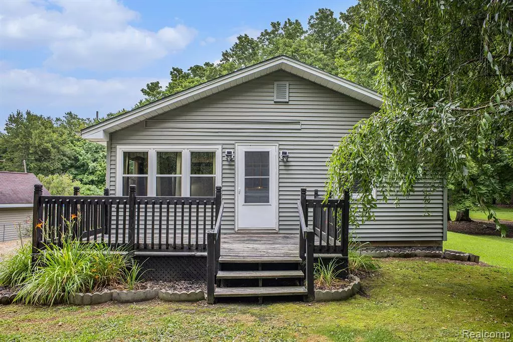 Albion, MI 49224,16568 28 Mile Road