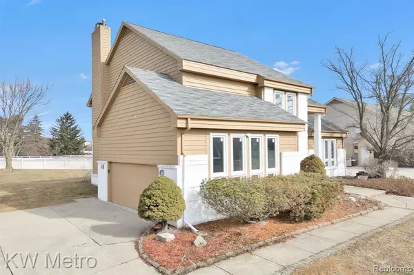 West Bloomfield, MI,6250 STONEBRIDGE