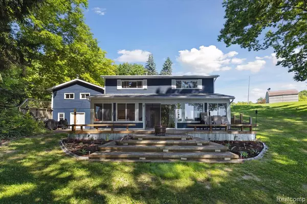 3135 Muntin Drive, Millington, MI 48746